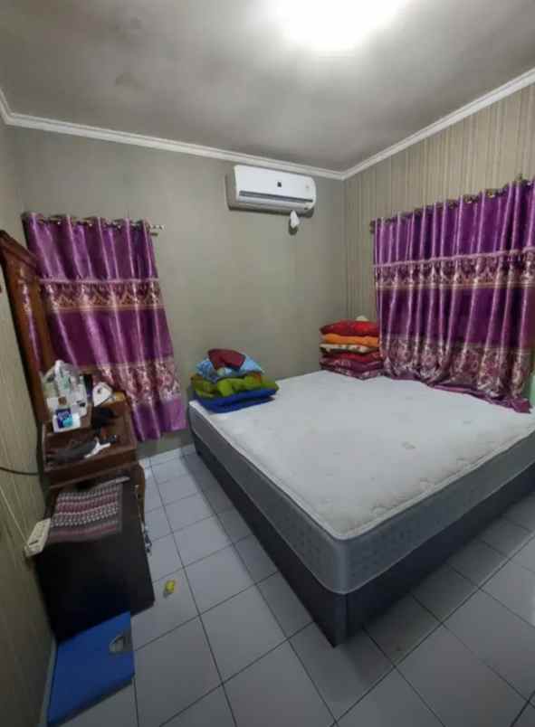 dijual rumah cluster lucky estate