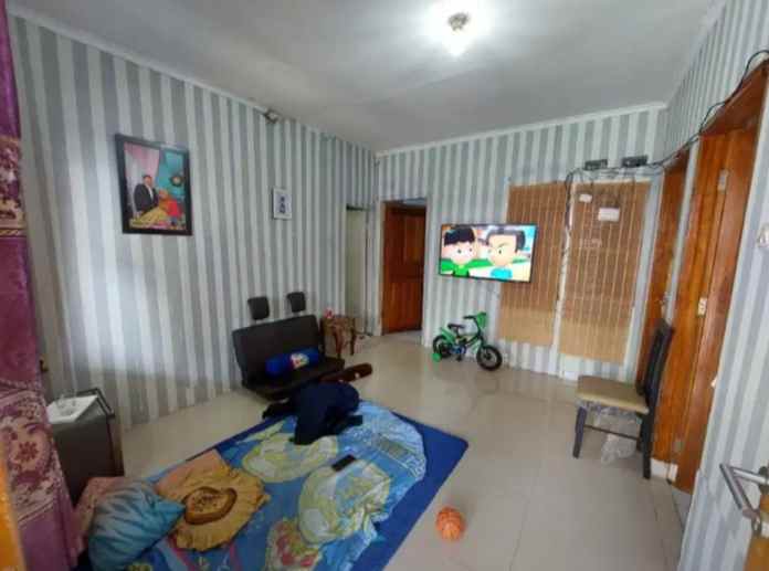 dijual rumah cluster lucky estate