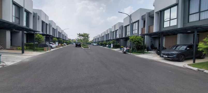 dijual rumah cluster magenta