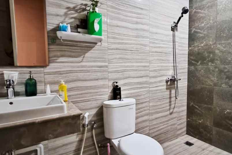 dijual rumah cluster matana asya jakrta