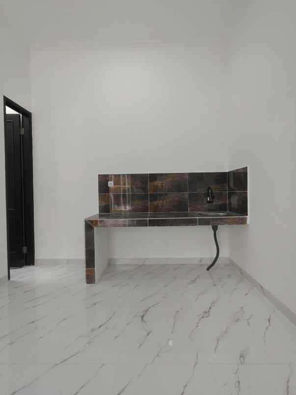 dijual rumah condet jakarta timur