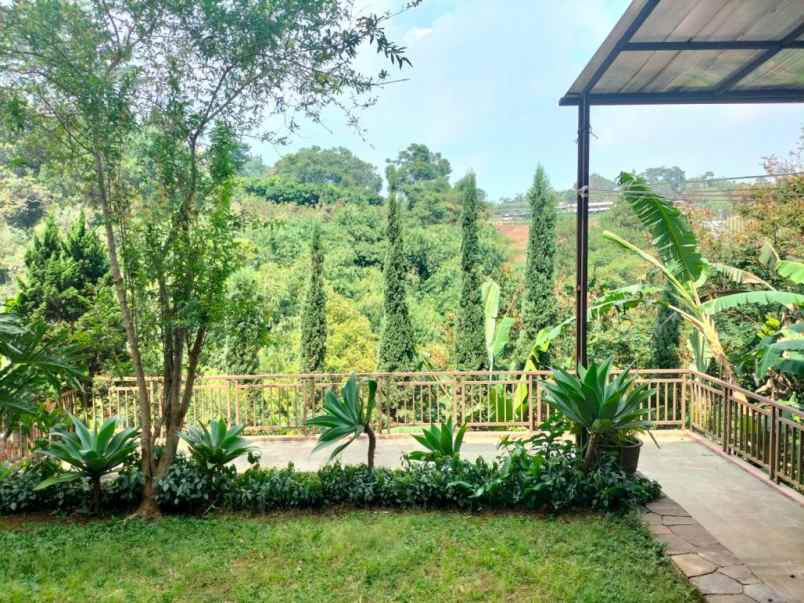 dijual rumah dago pakar resort bandung