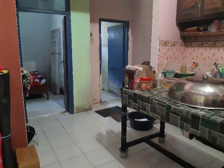 dijual rumah dan toko di dekat pasar sabtuan jember