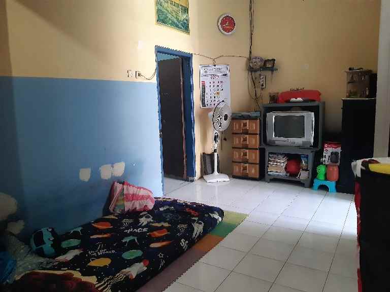 dijual rumah dan toko di dekat pasar sabtuan jember