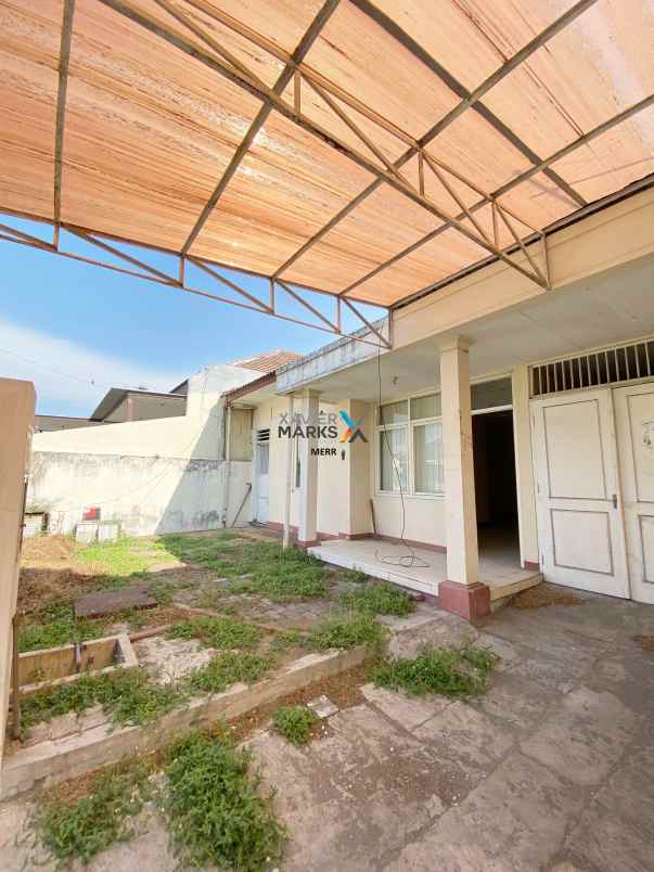 dijual rumah darmo harapan utara