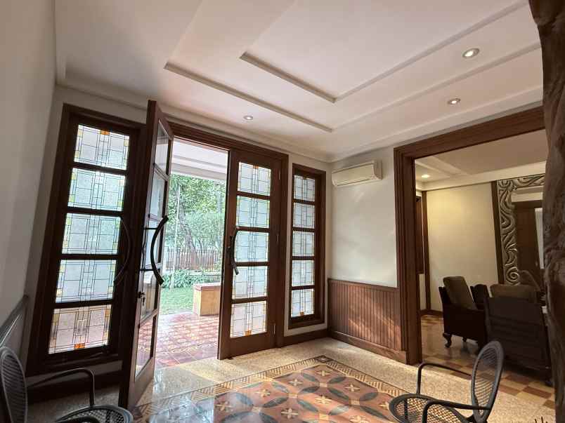 dijual rumah dekat ring satu di menteng jakarta pusat
