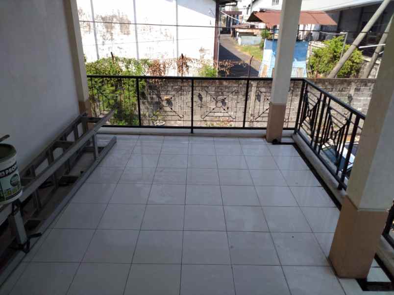 dijual rumah deltasari