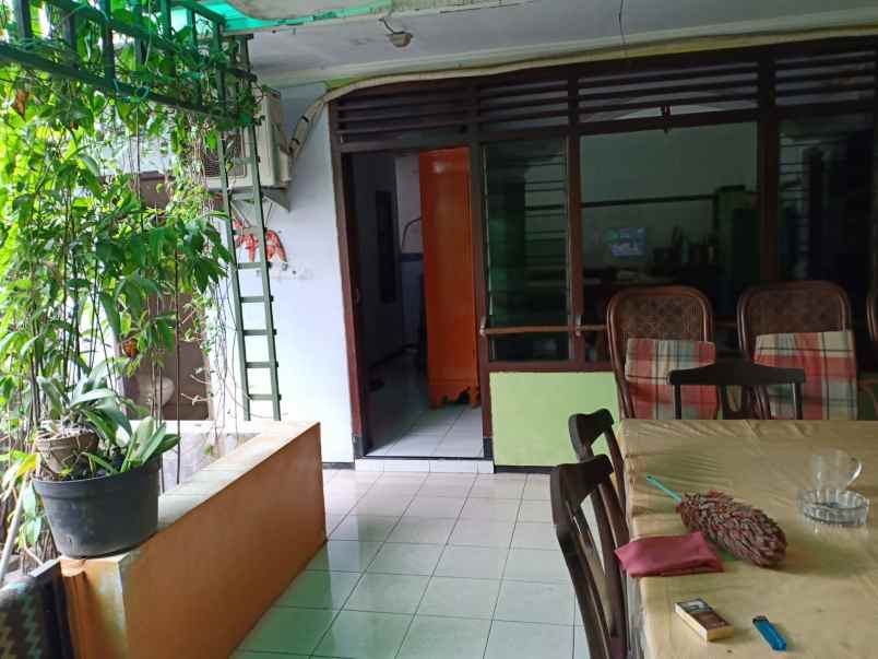 dijual rumah di bandulan viii d 537 kec sukun