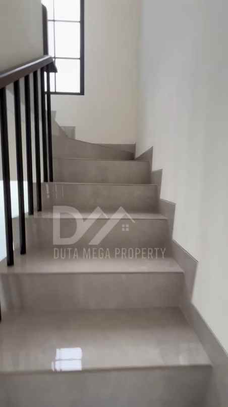 dijual rumah di citra garden bintaro