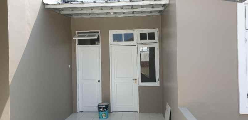 dijual rumah di legenda wisata cibubur