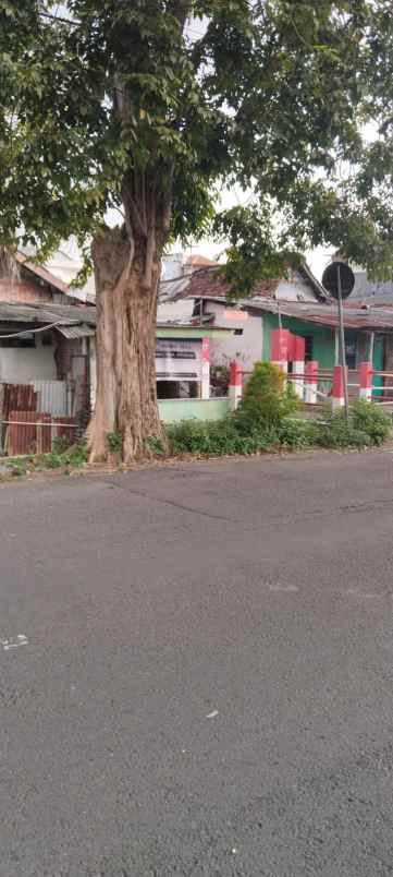 dijual rumah di puspanjolo semarang
