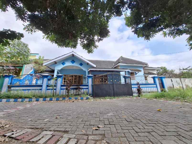 dijual rumah di tegal besar jember