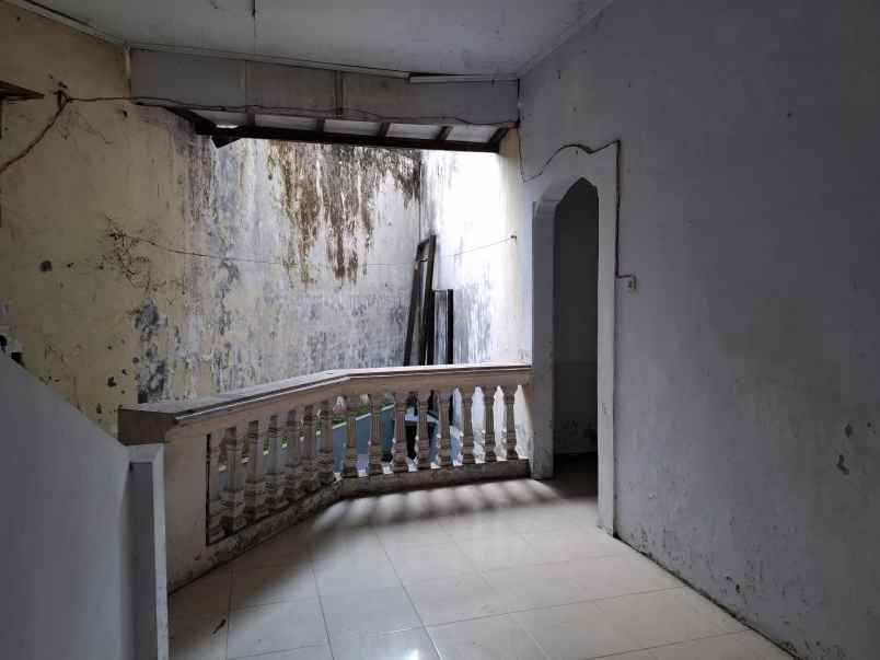 dijual rumah di tegal besar jember