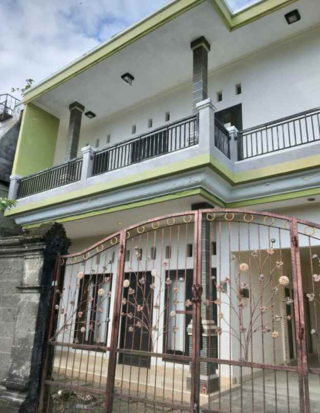 dijual rumah dijual rumah 2 tingkat di