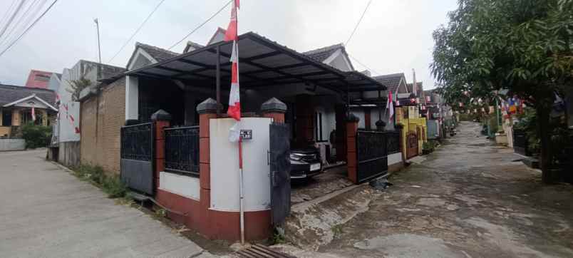 dijual rumah diperum cibiru asri 1