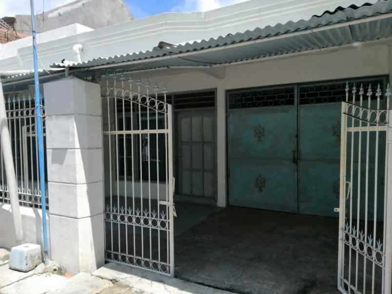 dijual rumah dukuh setro