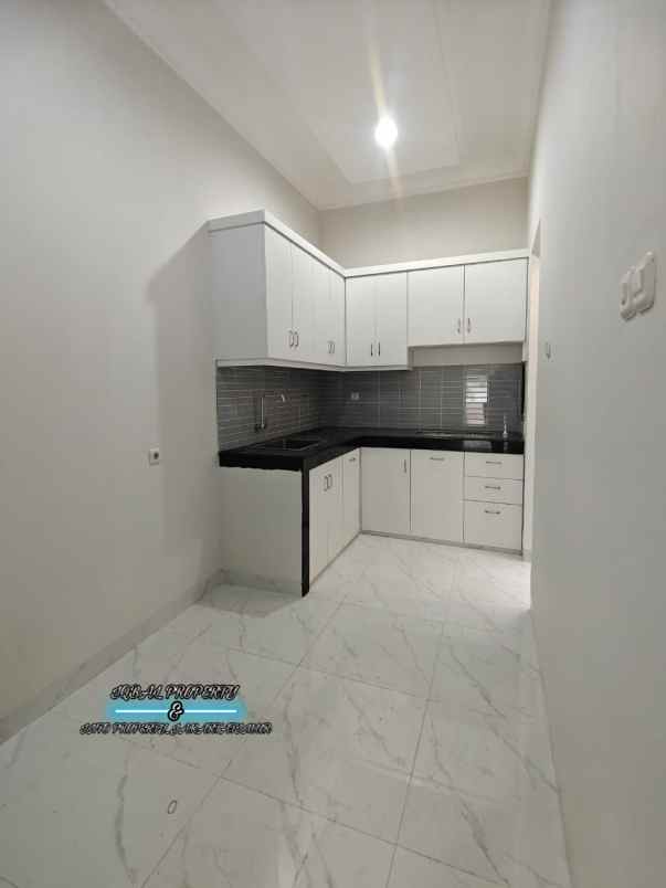 dijual rumah duren sawit jakarta timur