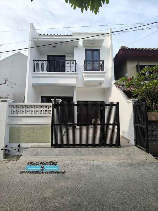 dijual rumah duren sawit jakarta timur