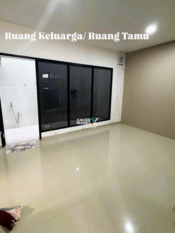 dijual rumah eastern park