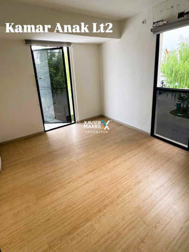 dijual rumah eastern park