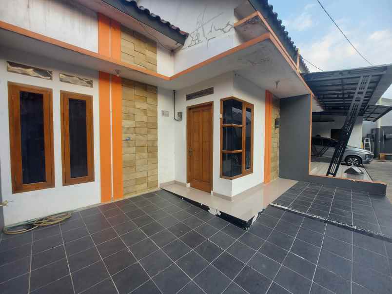 dijual rumah fahira residence