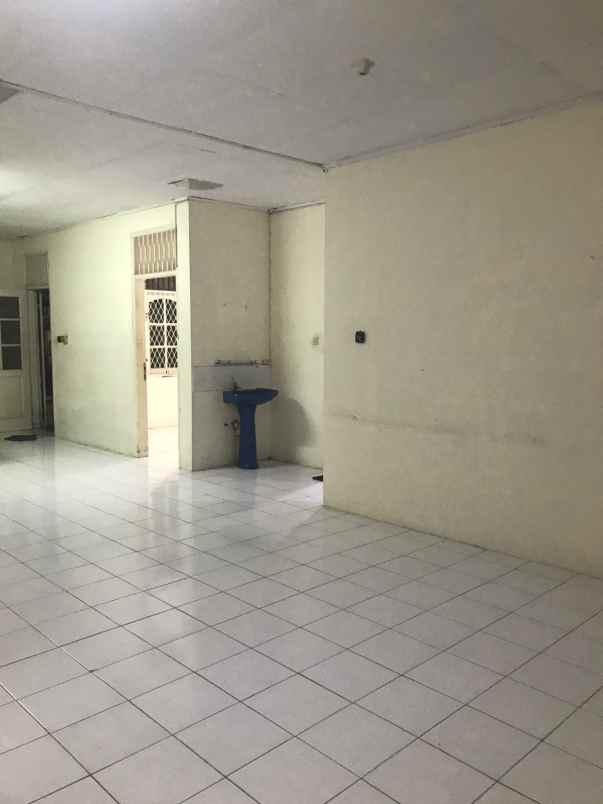 dijual rumah gading griya