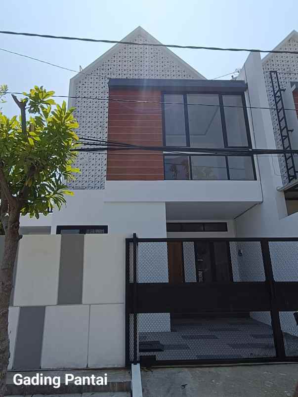 dijual rumah gading pantai