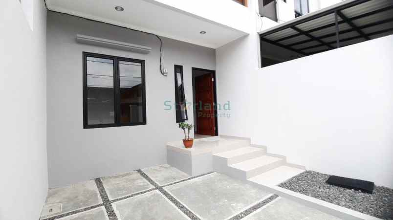 dijual rumah gaga