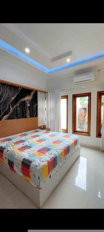 dijual rumah gagak sipat