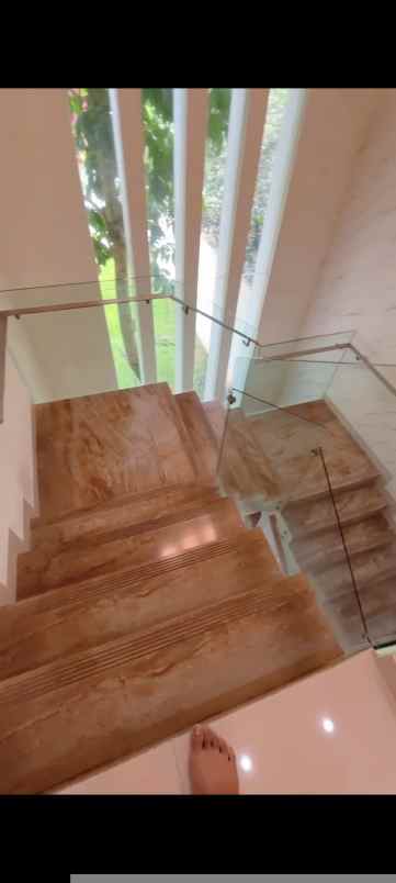 dijual rumah gagak sipat