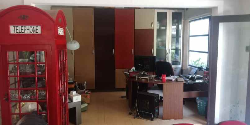dijual rumah gayungsari barat