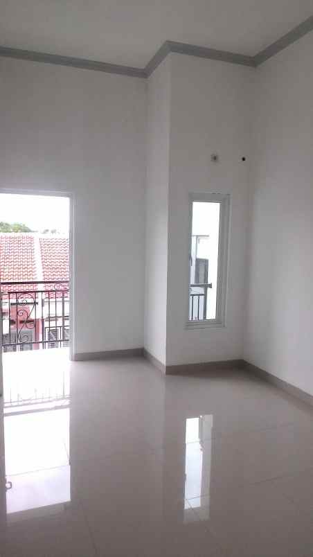 dijual rumah gdc sukmajaya depok