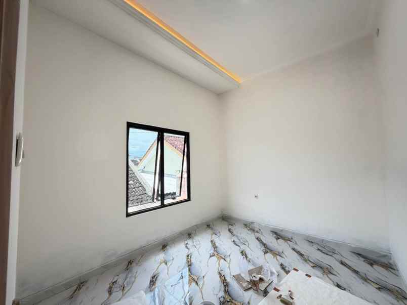 dijual rumah gentan baki sukoharjo