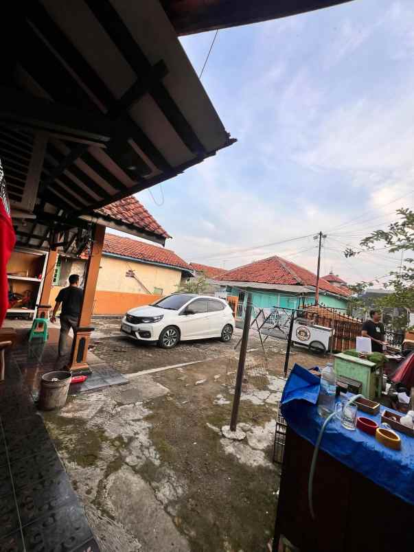 dijual rumah gg naim