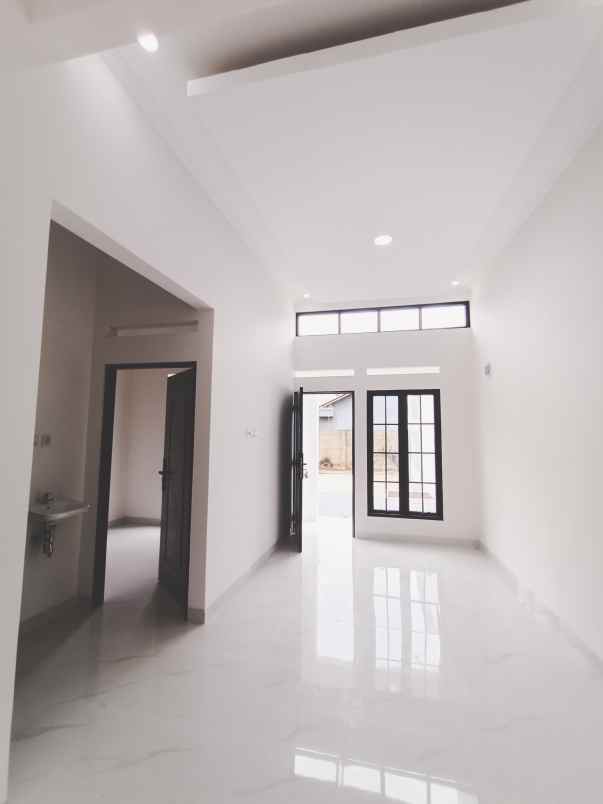 dijual rumah gg pusara bojong sari lama