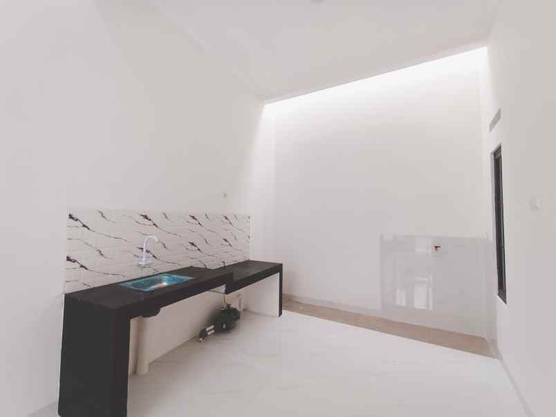 dijual rumah gg pusara bojong sari lama