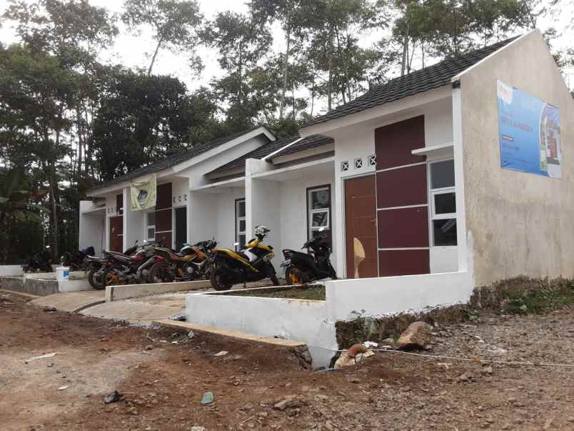 dijual rumah gn manik tanjungsari sumedang