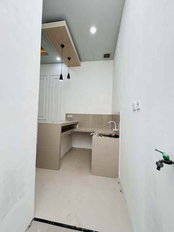 dijual rumah graha citalang permai