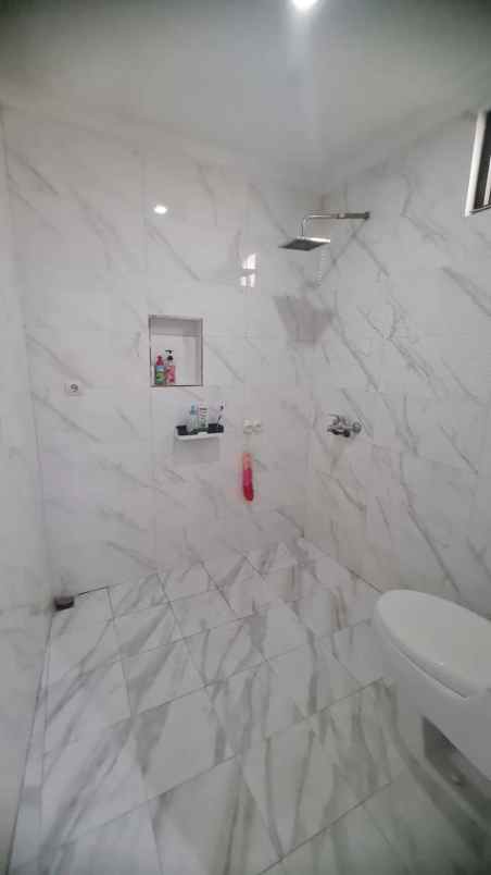 dijual rumah graha wanamukti ketileng