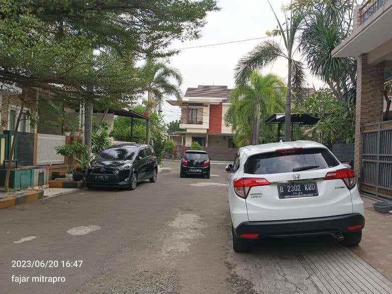 dijual rumah grand view galaxy bekasi