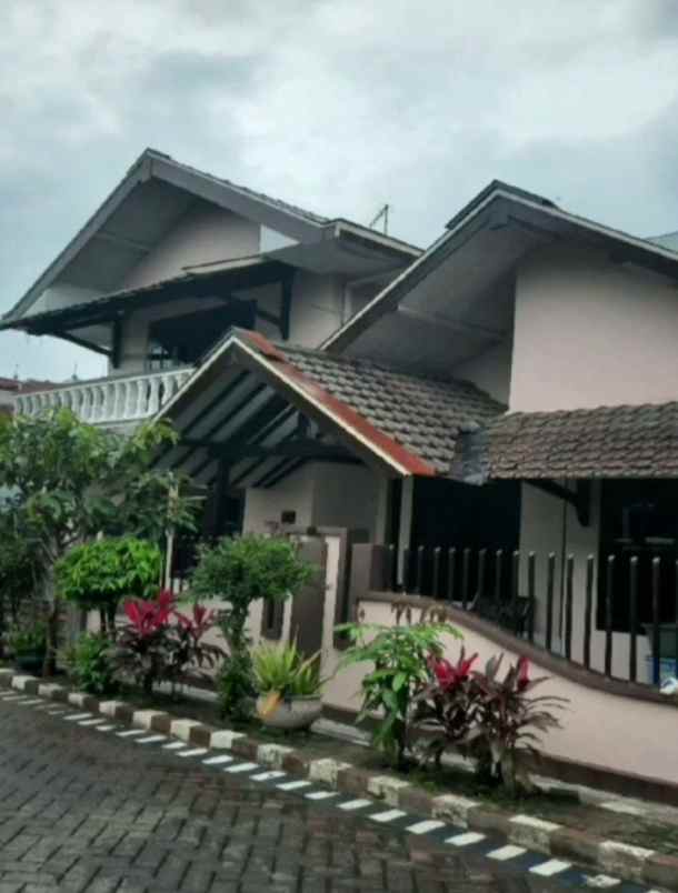 dijual rumah griya alam hijau lestari