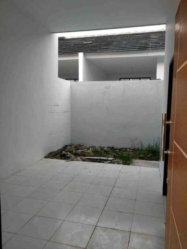 dijual rumah griya hasanah kalijaya