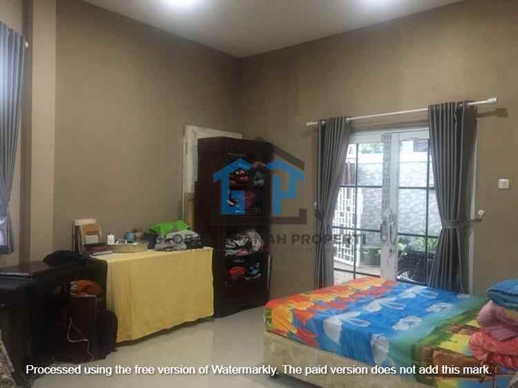 dijual rumah gunung batu