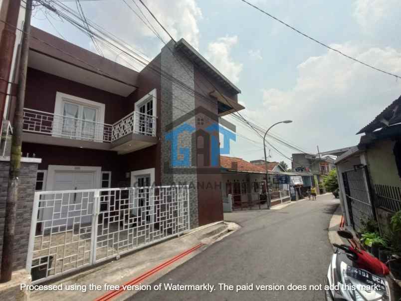 dijual rumah gunung batu