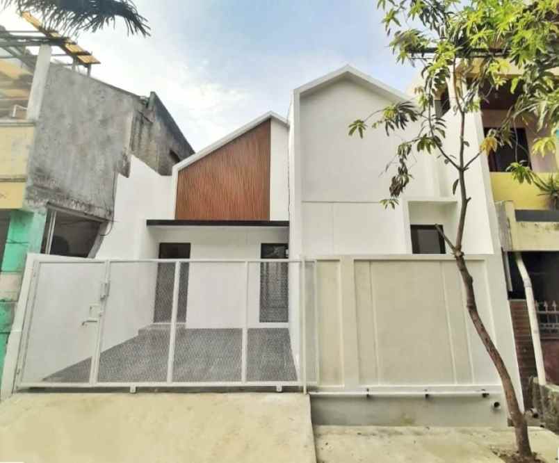 dijual rumah harapan indah 1 perumahan