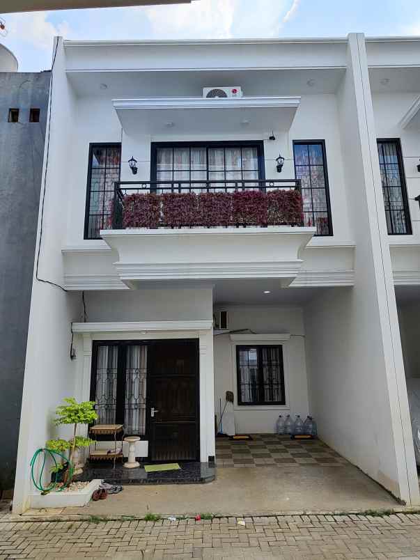 dijual rumah jagakarsa