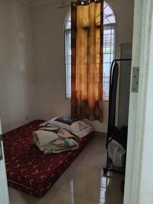 dijual rumah jakarta garden city