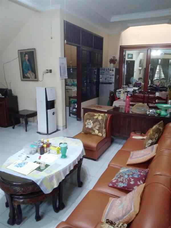 dijual rumah jakarta selatan tebet barat