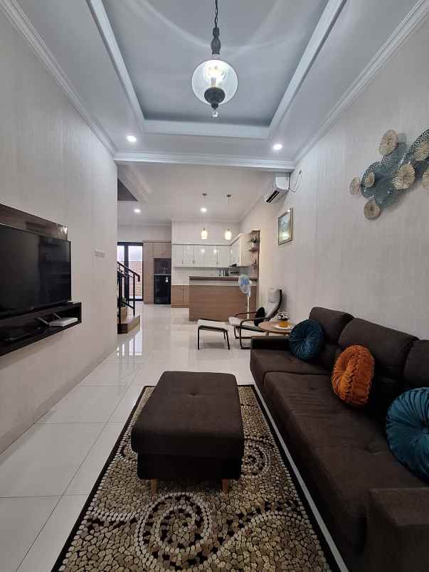 dijual rumah jakasetia galaxy kota bekasi