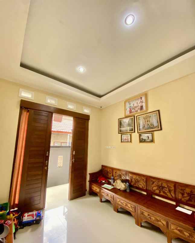 dijual rumah jalan batas dukuh sari sesetan